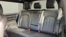 Land Rover Defender 3.0 D250 X-Dynamic S 90 3dr Auto Diesel Estate